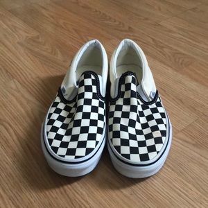 Checkered slip on VANS